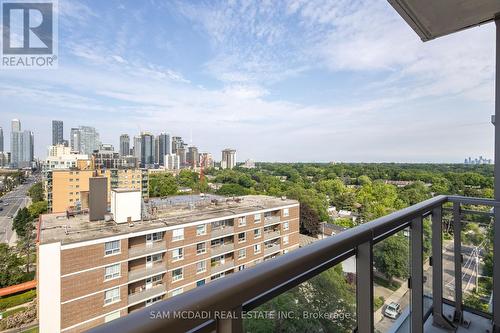 1004 - 1 Cardiff Road, Toronto (Mount Pleasant East), ON - Outdoor With View