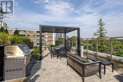 1004 - 1 Cardiff Road, Toronto (Mount Pleasant East), ON - Outdoor With Exterior