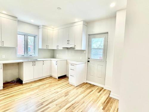 Cuisine - 1751  - 1753 Rue Springland, Montréal (Le Sud-Ouest), QC - Indoor Photo Showing Kitchen