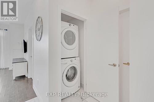 510 - 2486 Old Bronte Road, Oakville (Palermo West), ON - Indoor Photo Showing Laundry Room