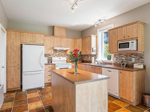 Cuisine - 1-1001 Rue Merry N., Magog, QC - Indoor Photo Showing Kitchen With Double Sink