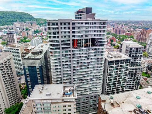 Aerial photo - 2007-405 Rue De La Concorde, Montréal (Ville-Marie), QC - Outdoor With Facade