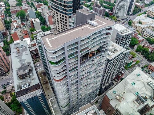 Aerial photo - 2007-405 Rue De La Concorde, Montréal (Ville-Marie), QC - Outdoor