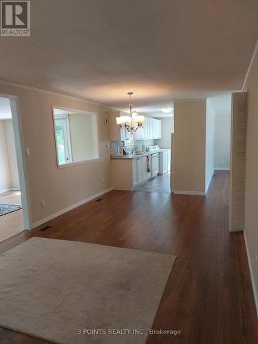 195 Pebble Beach Parkway, South Huron (Stephen Twp), ON - Indoor Photo Showing Living Room