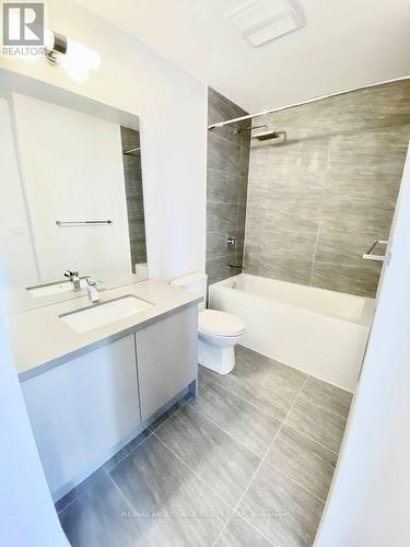 807 - 297 Oak Walk Drive, Oakville (Uptown Core), ON - Indoor Photo Showing Bathroom