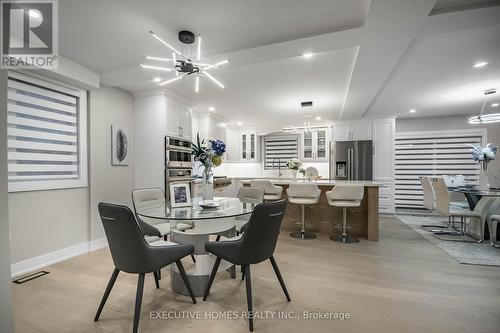 185 Hendrie Avenue, Burlington (Lasalle), ON - Indoor Photo Showing Dining Room