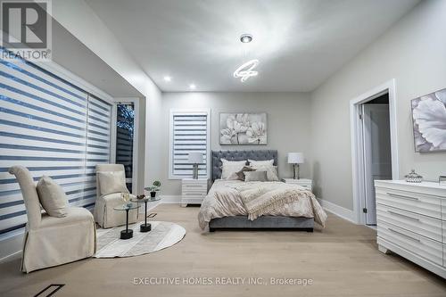 185 Hendrie Avenue, Burlington, ON - Indoor Photo Showing Bedroom