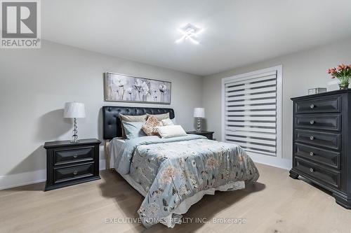 185 Hendrie Avenue, Burlington, ON - Indoor Photo Showing Bedroom