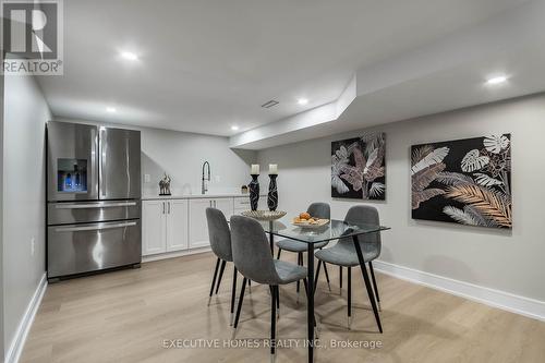 185 Hendrie Avenue, Burlington, ON - Indoor Photo Showing Dining Room