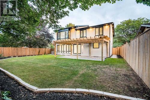 185 Hendrie Avenue, Burlington, ON - Outdoor