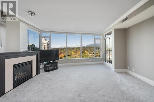 1X01 1777 Bayshore Drive, Vancouver, BC - Indoor With Fireplace