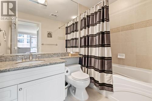 1X01 1777 Bayshore Drive, Vancouver, BC - Indoor Photo Showing Bathroom