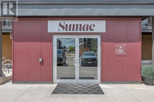 111 - 4 Spice Way, Barrie, ON - Outdoor