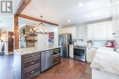 259 Clarke Drive, Peterborough, ON - Indoor Photo Showing Kitchen