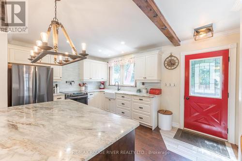 259 Clarke Drive, Peterborough, ON - Indoor Photo Showing Kitchen