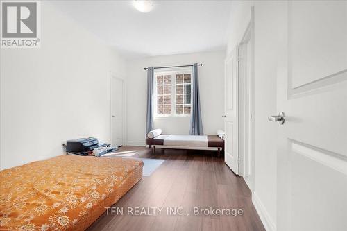 220 Great Falls Boulevard, Hamilton (Waterdown), ON - Indoor Photo Showing Bedroom