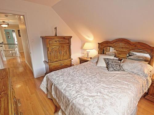 Chambre Ã Â coucher - 74 Rue Antoine-Forestier, Carignan, QC - Indoor Photo Showing Bedroom