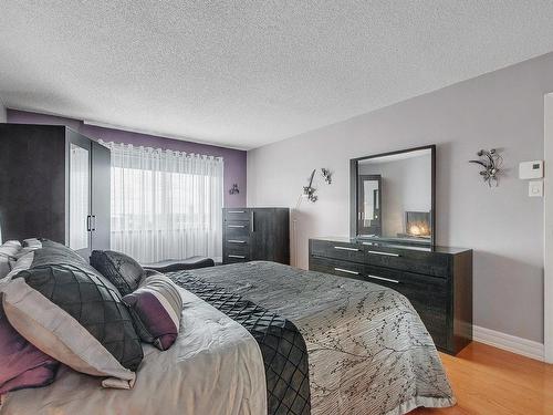 Master bedroom - 1503-4300 Place Des Cageux, Laval (Chomedey), QC - Indoor Photo Showing Bedroom