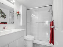 Ensuite bathroom - 