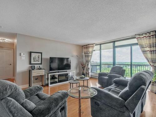 Living room - 1503-4300 Place Des Cageux, Laval (Chomedey), QC - Indoor Photo Showing Living Room