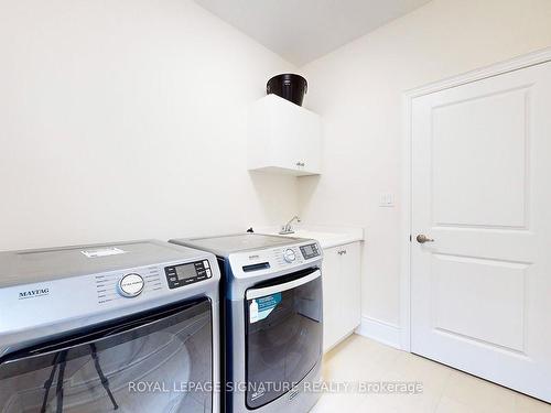 422 Humphrey St, Hamilton, ON - Indoor Photo Showing Laundry Room