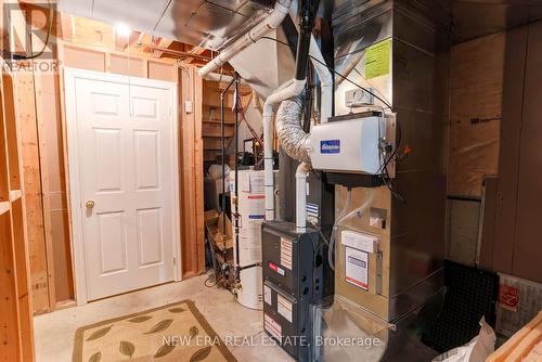 140 Dellgrove Circle, Cambridge, ON - Indoor Photo Showing Basement