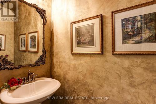 140 Dellgrove Circle, Cambridge, ON - Indoor Photo Showing Bathroom