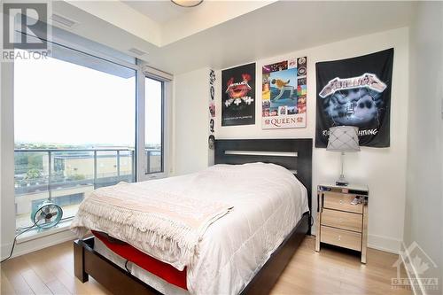 108 Richmond Road Unit#808, Ottawa, ON - Indoor Photo Showing Bedroom