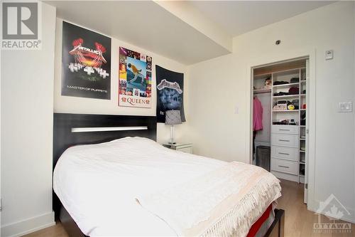 108 Richmond Road Unit#808, Ottawa, ON - Indoor Photo Showing Bedroom