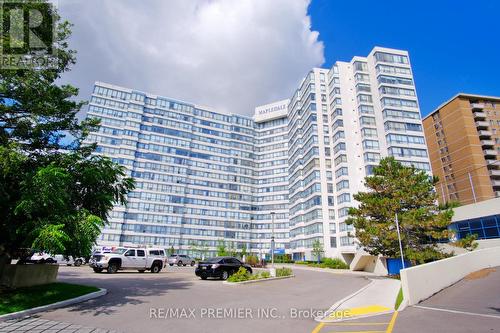 1218 - 3050 Ellesmere Road N, Toronto, ON - Outdoor With Facade