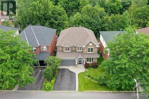 2121 Blue Willow Crescent, Ottawa, ON - Outdoor