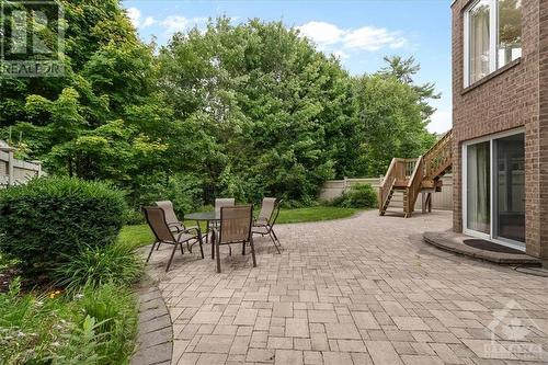 2121 Blue Willow Crescent, Ottawa, ON - Outdoor