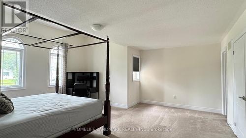 862 John Street, Innisfil, ON - Indoor Photo Showing Bedroom