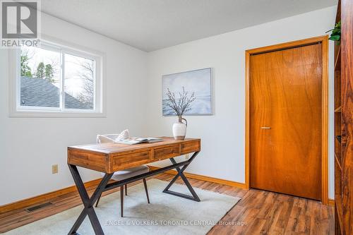 381 Zoo Park Road, Wasaga Beach, ON - Indoor Photo Showing Other Room