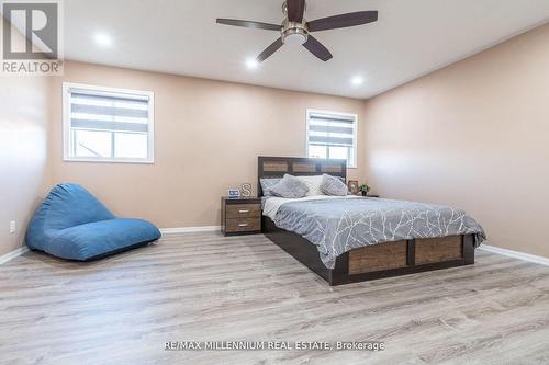 9 National Crescent W, Brampton (Snelgrove), ON - Indoor Photo Showing Bedroom