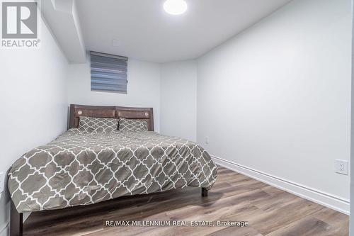 9 National Crescent W, Brampton (Snelgrove), ON - Indoor Photo Showing Bedroom