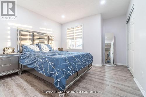 9 National Crescent W, Brampton (Snelgrove), ON - Indoor Photo Showing Bedroom