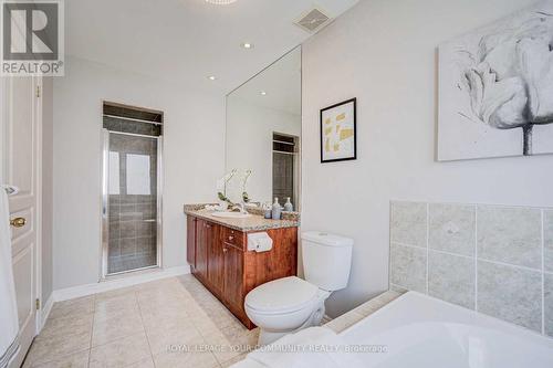 384 William Dunn Crescent, Newmarket (Summerhill Estates), ON - Indoor Photo Showing Bathroom