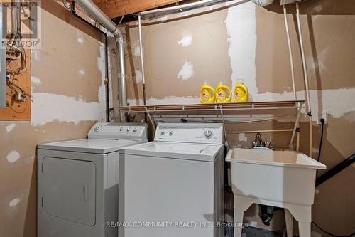 436 Weston Crescent, Kingston, ON - Indoor Photo Showing Laundry Room