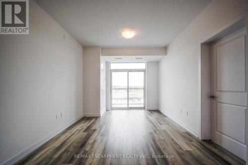 436 - 10 Mallard Trail E, Hamilton (Waterdown), ON - Indoor Photo Showing Other Room