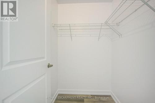 436 - 10 Mallard Trail E, Hamilton (Waterdown), ON - Indoor Photo Showing Other Room