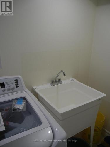 Bsmt - 96 Harbord Street, Markham (Berczy), ON - Indoor Photo Showing Laundry Room