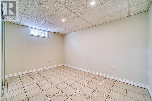 658 Thamesford Terrace, Mississauga (Hurontario), ON - Indoor