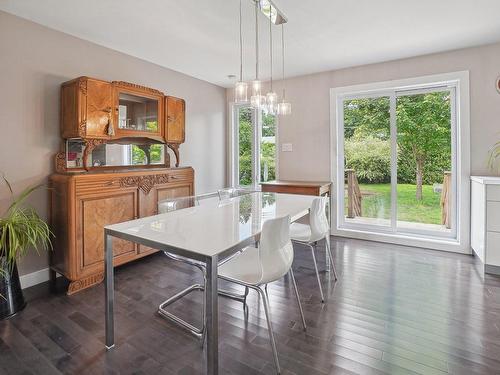 Salle Ã  manger - 743 Rue Rembrandt, Mont-Saint-Hilaire, QC - Indoor Photo Showing Dining Room