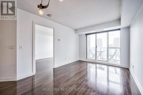 1516 - 31 Bales Avenue, Toronto (Willowdale East), ON - Indoor Photo Showing Other Room