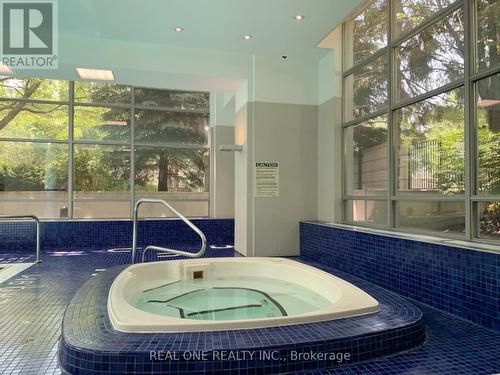 1516 - 31 Bales Avenue, Toronto (Willowdale East), ON - Indoor Photo Showing Other Room With In Ground Pool