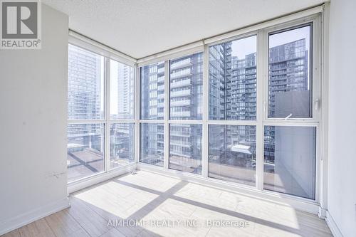 906 - 85 Queens Wharf Road, Toronto (Waterfront Communities), ON - Indoor Photo Showing Other Room