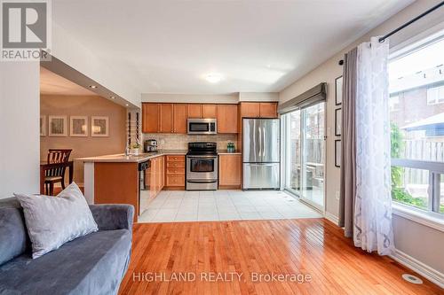 793 Howden Crescent, Milton (Coates), ON - Indoor Photo Showing Kitchen