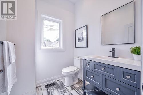 504 Mortimer Avenue, Toronto (Danforth Village-East York), ON - Indoor Photo Showing Bathroom