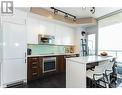 201 Parkdale Avenue Unit#708, Ottawa, ON  - Indoor Photo Showing Kitchen With Upgraded Kitchen 